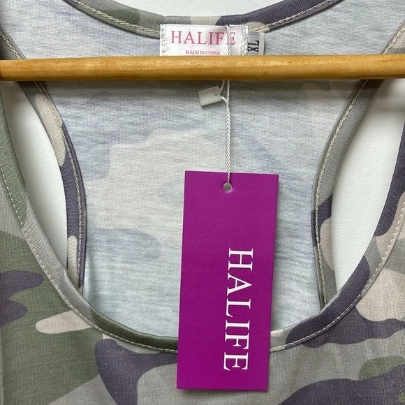 NWT HALIFE Women's Camo Performance Tank Top - Camo Athletic for Ladies XL - Picture 3 of 7